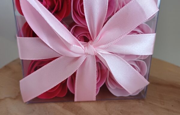 zeepbloemen roze roos